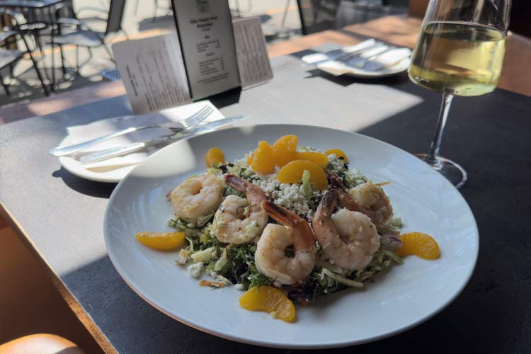 Cibo Salad with Prawns